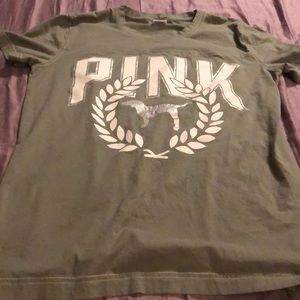 VS pink olive green campus tee